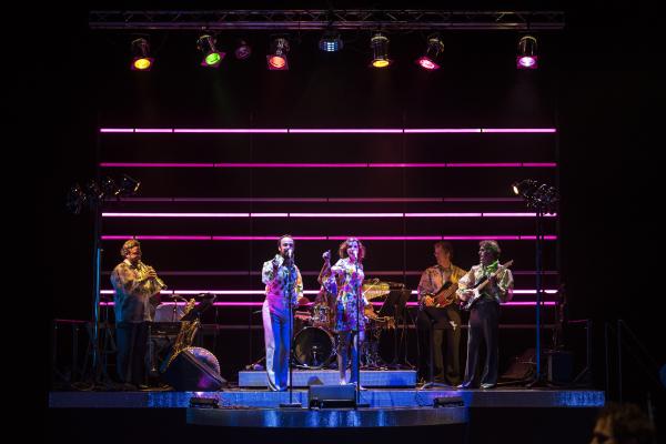 ELS JOCS FLORALS DE CAMPROSA, 181004