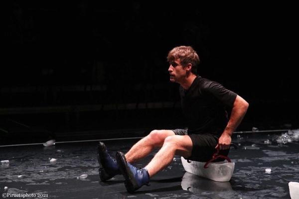 FENOMEN, by QUIM GIRON i MOON RIBAS, 210703